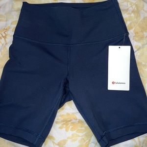 Lululemon Wunder Train High Rise Shorts 8”!!! SIZE 8 COLOR TRUE NAVY. BRAND NEW